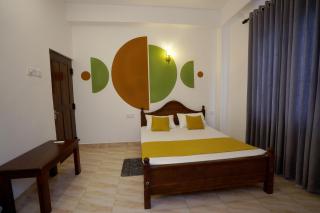 Reluxmee Hotel Anuradapura - 4