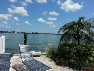 Paradise Lane-Dolphin View-On the Intercostal - 9