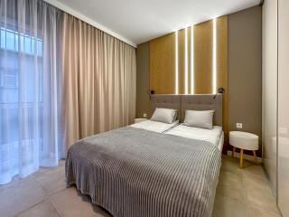 Apartament na Woli, nowe osiedle Jana Kazimierza 32, szybkie WI-FI, Parking - 1