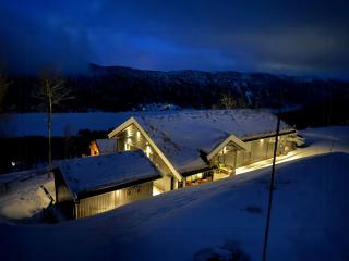Log Cabin At The Foot Of Hallingskarvet - 0