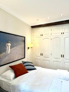 Ongi Etorri to the heart of the Old Town! - 0