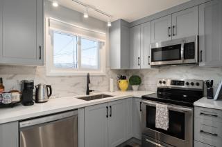 Newly Renovated 3BR Home in West End Kingston - 5