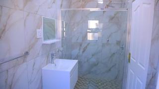 Glory Guest House - 4