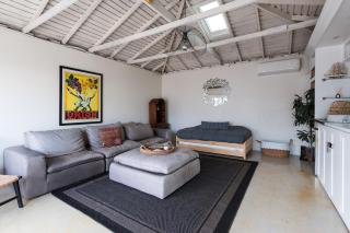 Lovely Culver City Home 8 Mins to Beach Close to LAX - 2