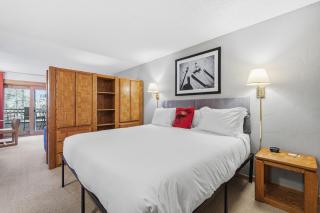 Lift House Lodge, Pet Friendly Studio Condo - Vail - 0