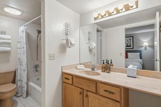 Lift House Lodge, Pet Friendly Studio Condo - Vail - 2