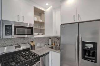 Beach Isles Modern Studio Apartment in Fort Lauderdale with Patio - 9