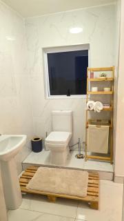 The village Executive Luxe Suites - 8