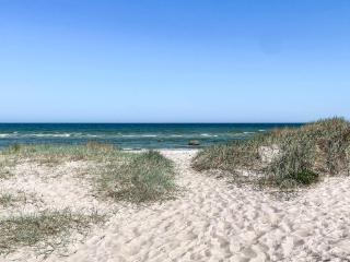 6 person holiday home in LÖTTORP - 1