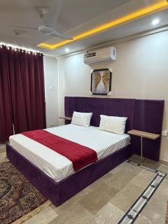 The Loft Life Premium 1 - 0