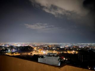 Skyvera Residence Luxury 2-Bedroom Penthouse - 3