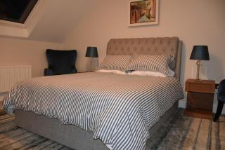 The Lodge New 2 Bedroom 1 Bathroom Luxury House - 6