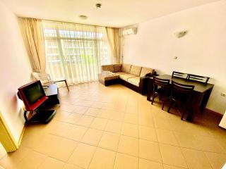 Grand Kamelia Holiday Apartments - 9