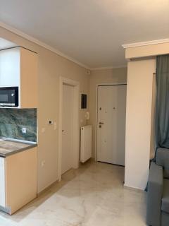 Luxavie-Renovated Apartment Near City Center - 5