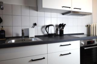 Nalia Homes - Elegant Central Apartment - 6