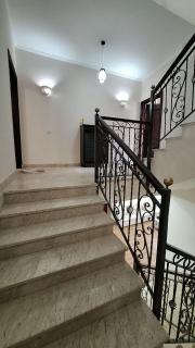 فيلا مفروشة للايجار فى كمبوند ريحانة بمدينة 6 أكتوبر - 1