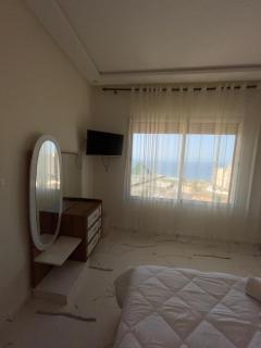 Sea View Apartment - 3 Bedrooms - Air Conditioned - 6