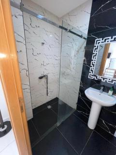 Sea View Apartment - 3 Bedrooms - Air Conditioned - 7