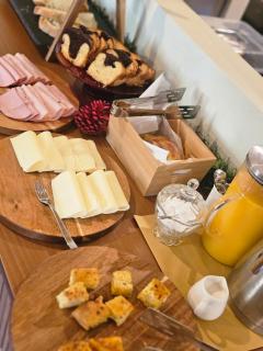 Aeriko Guest House - 9