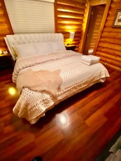 Olalla Farm Guest Stay & Cabin - 6