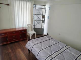 Claudia House Hz - 5