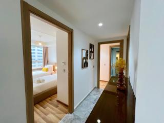 Urban Luxury - Elegant 2 Bedrooms Retreat - 4