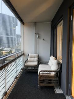 Bright Sauna Apartment 50m to Train, Near Airport - 6