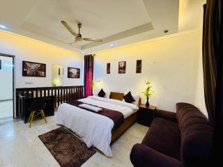 Hotel Oxygen Prime-Couple Friendly-Near Noida City Center Metro - 6