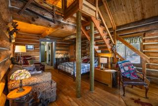 Quiet Log Cabin • Gazebo • Near River & Trails - 2