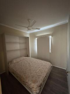 Departamento o pieza compartida - 1