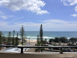 706TheSands Beachfront Apartment at the centre of Surfers Paradise - 0