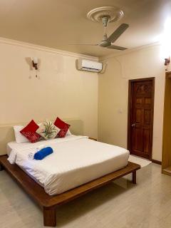 Thoddoo Retreat Grand - 7