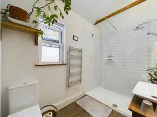 THE ANNEX, Lostwithiel Double Bed, Private Parking, Quiet Location - 8