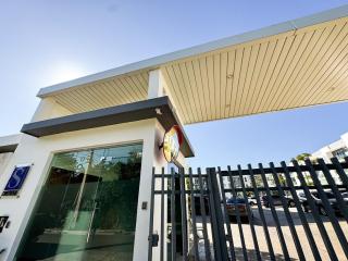 Serene Penthouse near Homs Hospital - 5