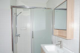 Modern Corner Studio with Balcony - 4