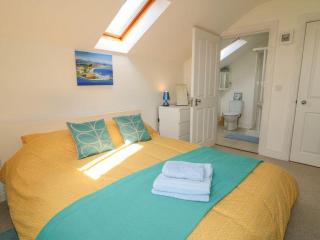 Shell Hill 3-Bed Apt Sleeps 6 15 mins to Beach - 9