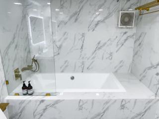 Huai Khwang Townhome - 2