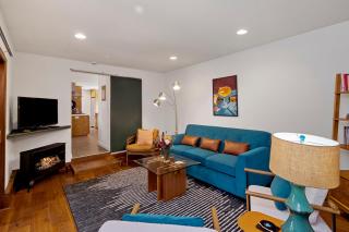 Mid-Century Zen Retreat with Hot Tub & BBQ - 7