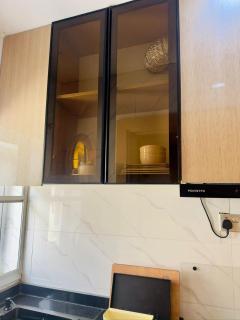 OPULENT OASIS Hotel and Apartments - 2