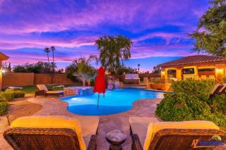 Million Dollar Desert Retreat with Waterslide Pickleball and Golf - 8