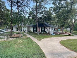 One acre family retreat near downtown Mckinney - 9