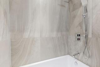 The Brick Hotel - The Laneway - 8