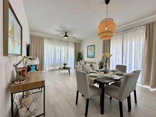 Corner 2BDR in Coral Bay 2 in front of Hard Rock - 9