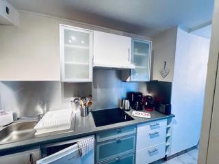 Studio moderne avec WIFI, parking et animaux admis - FR-1-703-222 - 9