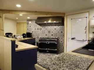 Maison Prestige en Forêt pour 15, Confort et Élégance aux Angles - FR-1-295-213 - 6