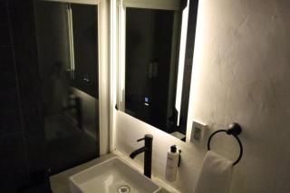 Miranthia Hotel Business and family - 5