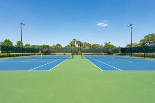 Condo with Pool, Gym, Golf, Jacuzzi and Game Areas - 8