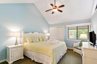 570 - Sleeps 6, Pool, Fire Pit - Sea Pines - 0
