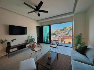 OVATA 301 - ZONA ROMANTICA - 2