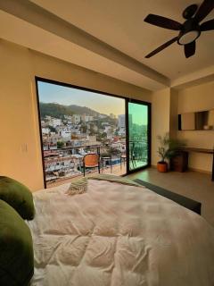 OVATA 402 - ZONA ROMANTICA - 1